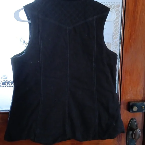 FARM RIDING VEST - Picture 5 of 5